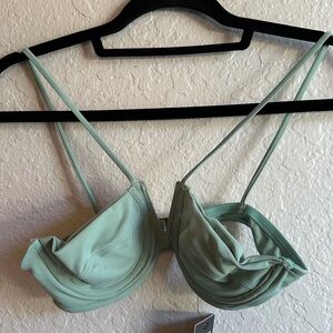 Young & Reckless Women’s Small Bikini Top Swim Suit Bathing Green NWT